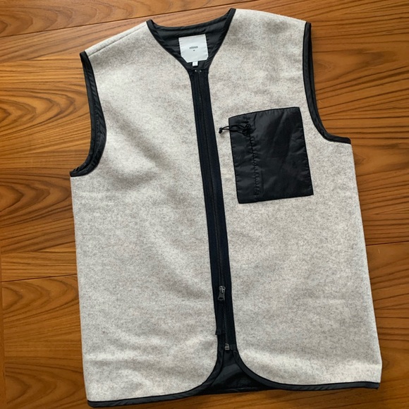 Minimum
Baldu Contrast-Pocket Vest - Picture 8 of 13